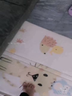 海角社区luan伦大神小钢炮与嫂子luan伦❤️做瑜伽的大嫂被操得直叫爸爸，高潮后尽要求射嘴吞精液